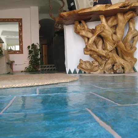 Отель Dolce Boutique 4*