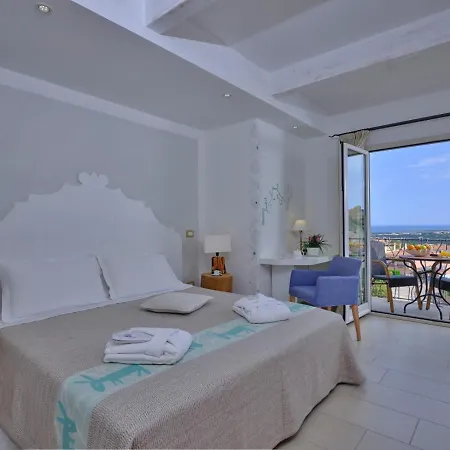 Dolce Boutique 4*