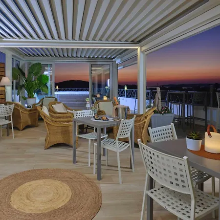 Otel Dolce Boutique 4*