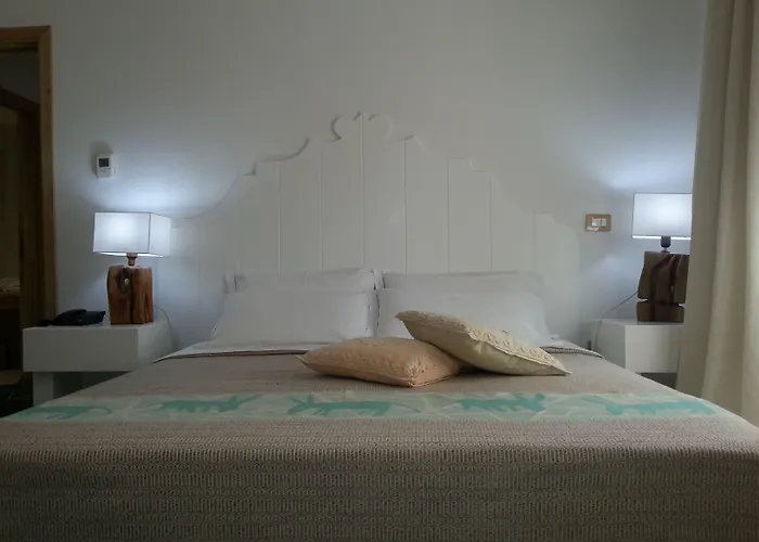 Dolce Boutique Готель Порто-Черво