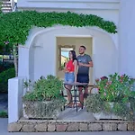 Dolce Boutique פורטו צ'רבו